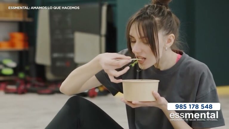 como ayudar a una persona con anorexia