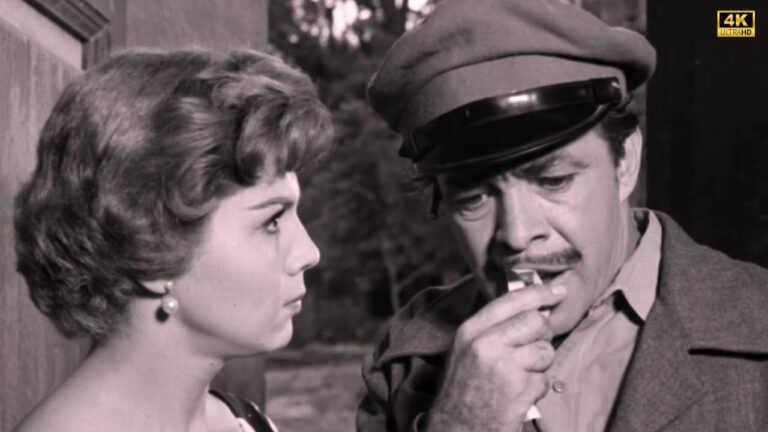 el que con niños se acuesta online