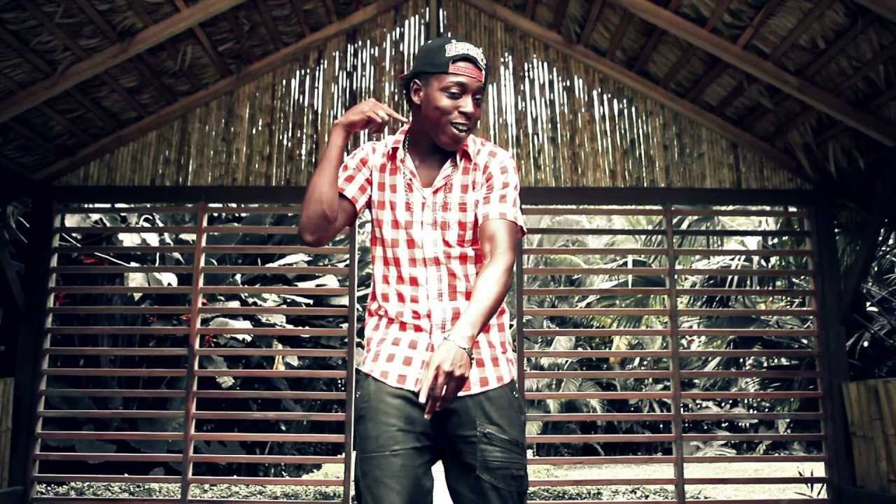 ella esta con otro pero quiere estar conmigo