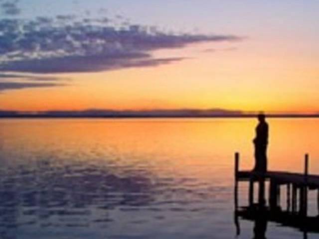 me siento solo sin ningun amor