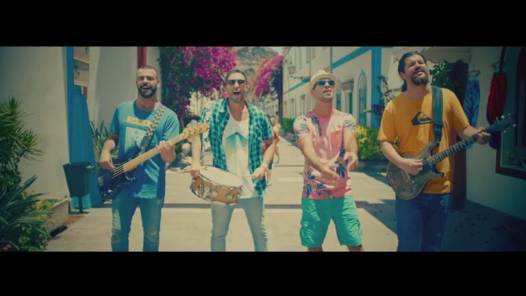 niña tu sabes que me estoy enamorando