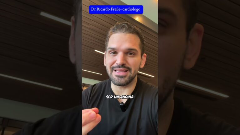 porque me duele el pecho cuando me levanto de dormir