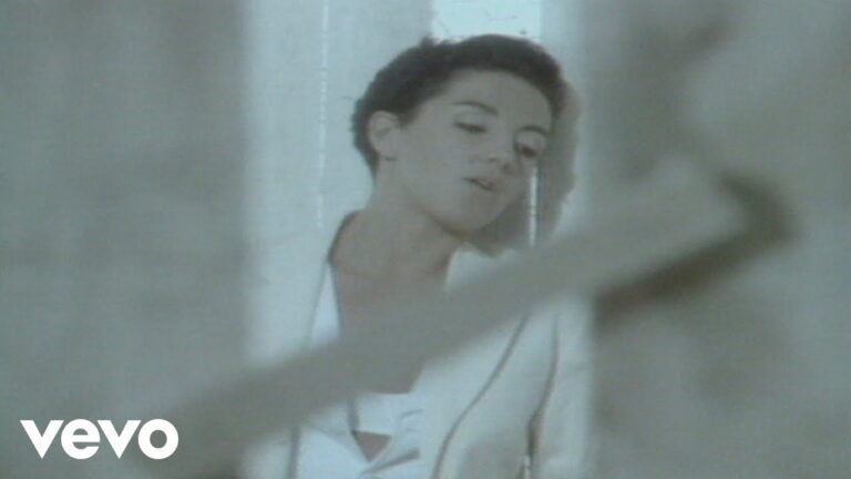 y lo que digan los demas esta de mas